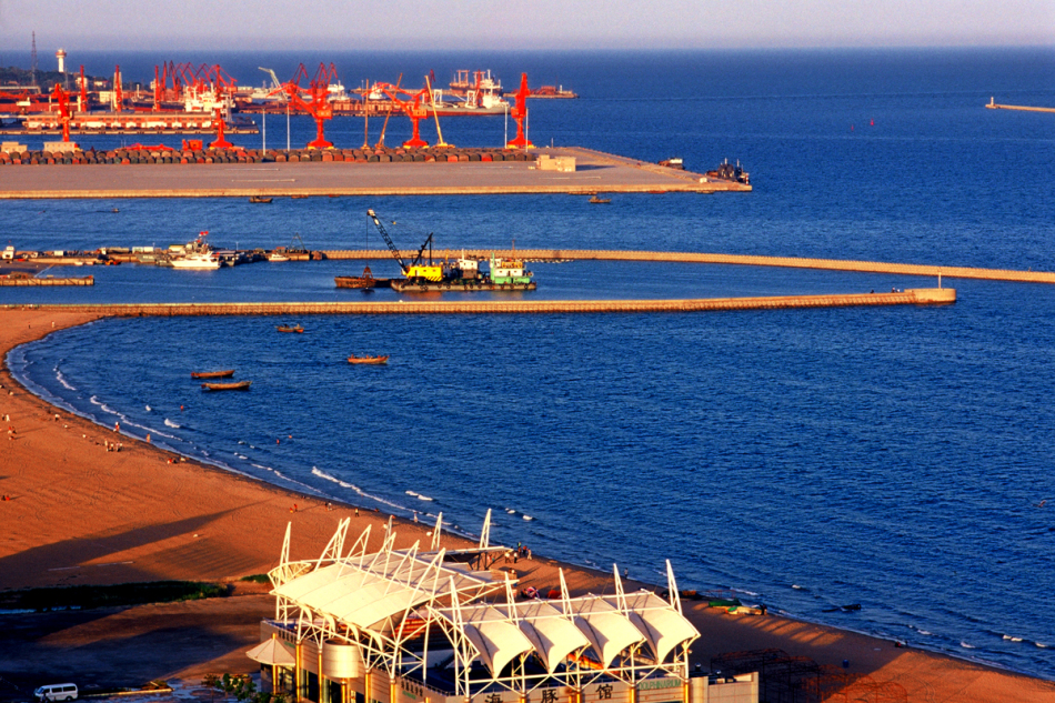 秦皇岛，海滨绿意盎然的画卷之城